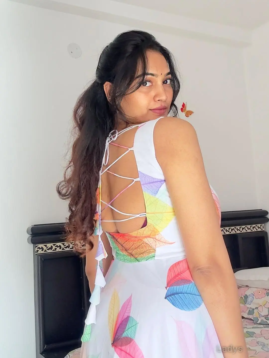 Kamakshi, 22 years brunette escorts in Visakhapatnam, height 154 sm, Weight kg