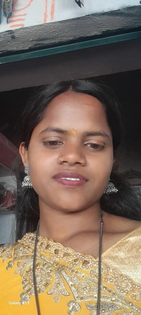 Pallavi,  years brunette escorts in Visakhapatnam, height  sm, Weight  kg