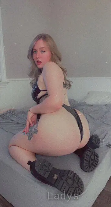 Lady escort, 29 years old Essen escort girl with big tits, height 163 sm, Weight 49 kg-4