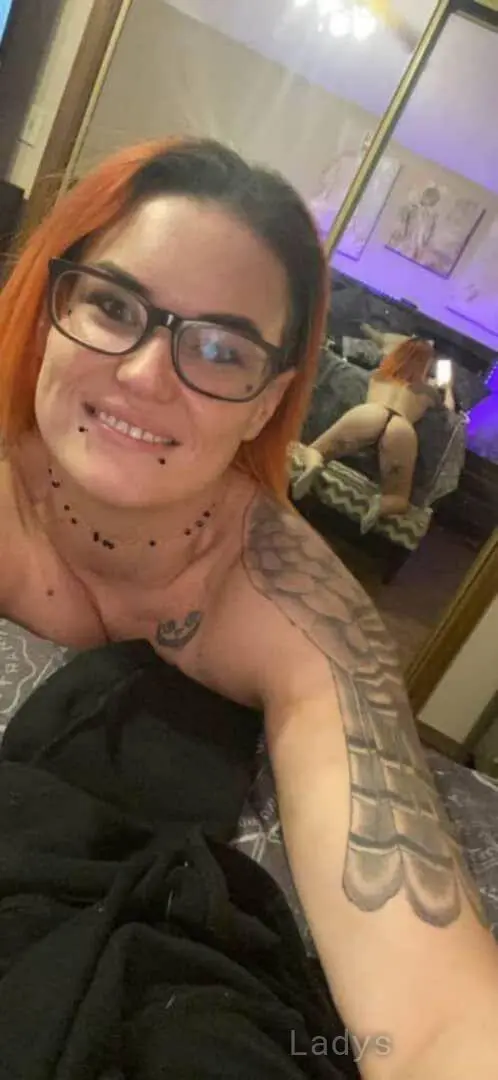 Ruth S, 28 years old Fall River escort girl with big tits, height 167 sm, Weight 40 kg