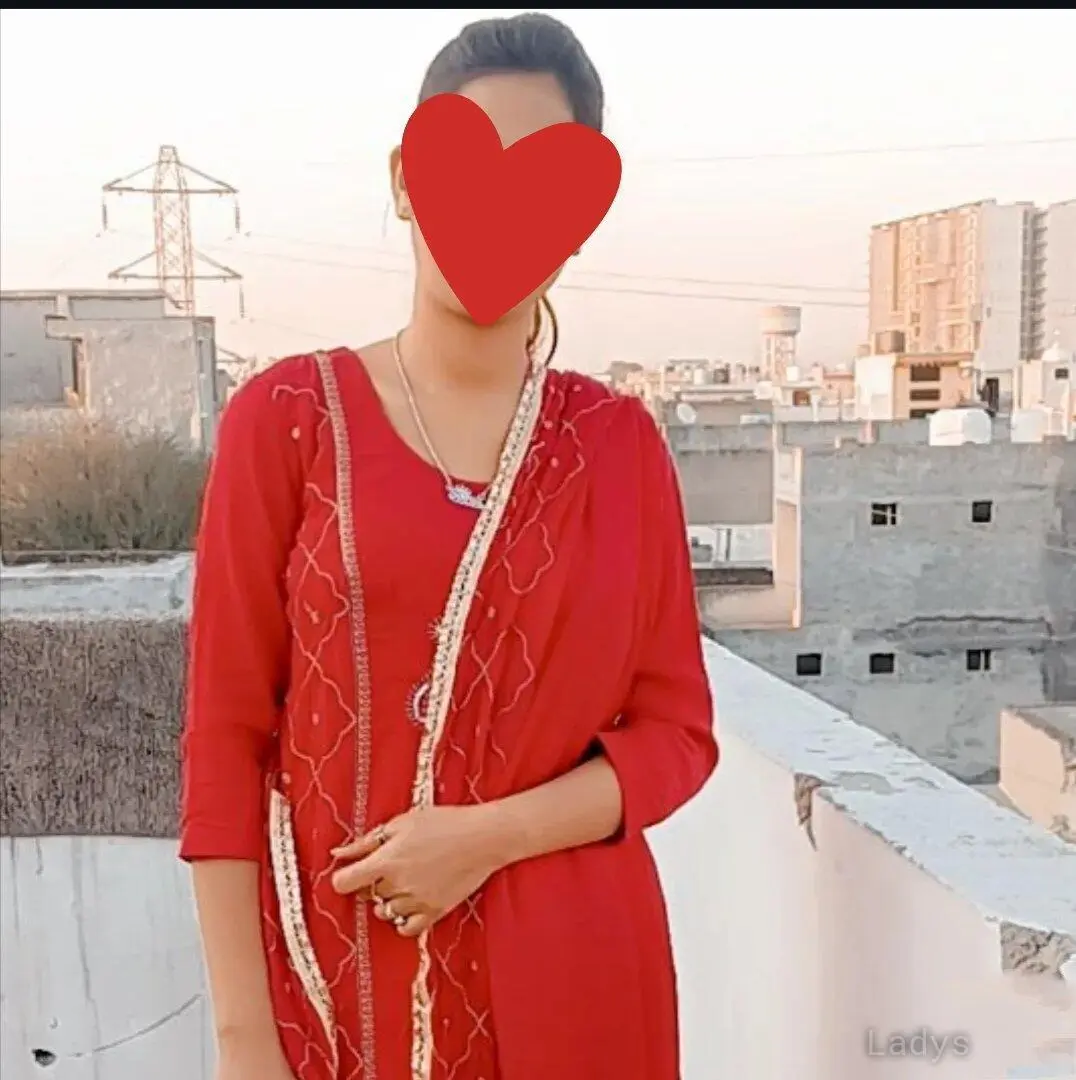Pooja, 21 years beautiful nude Faridabad escorts girl, height 167 sm, Weight kg
