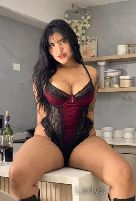 Ashley, 24 years beautiful nude Ferizaj escorts girl, height 153 sm, Weight 56 kg
