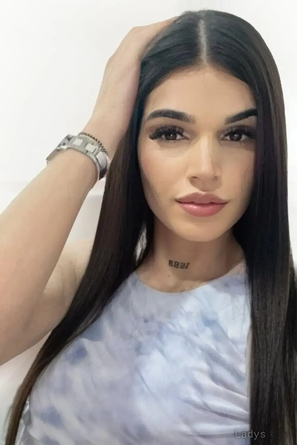 ALEXA, 21 years old Fort Lauderdale escort girl with big tits, height 169 sm, Weight 54 kg