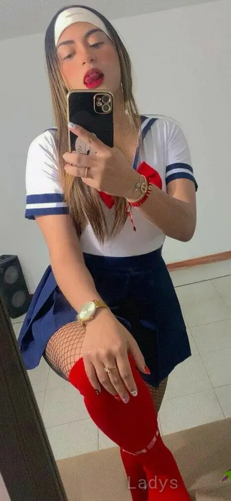 July, 20 years beautiful nude Fort Lauderdale escorts girl, height 160 sm, Weight 67 kg
