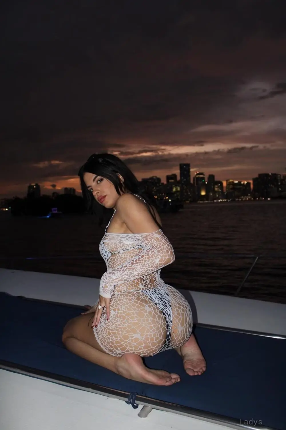 Raquel, 22 years beautiful nude Fort Lauderdale escorts girl, height 159 sm, Weight 55 kg