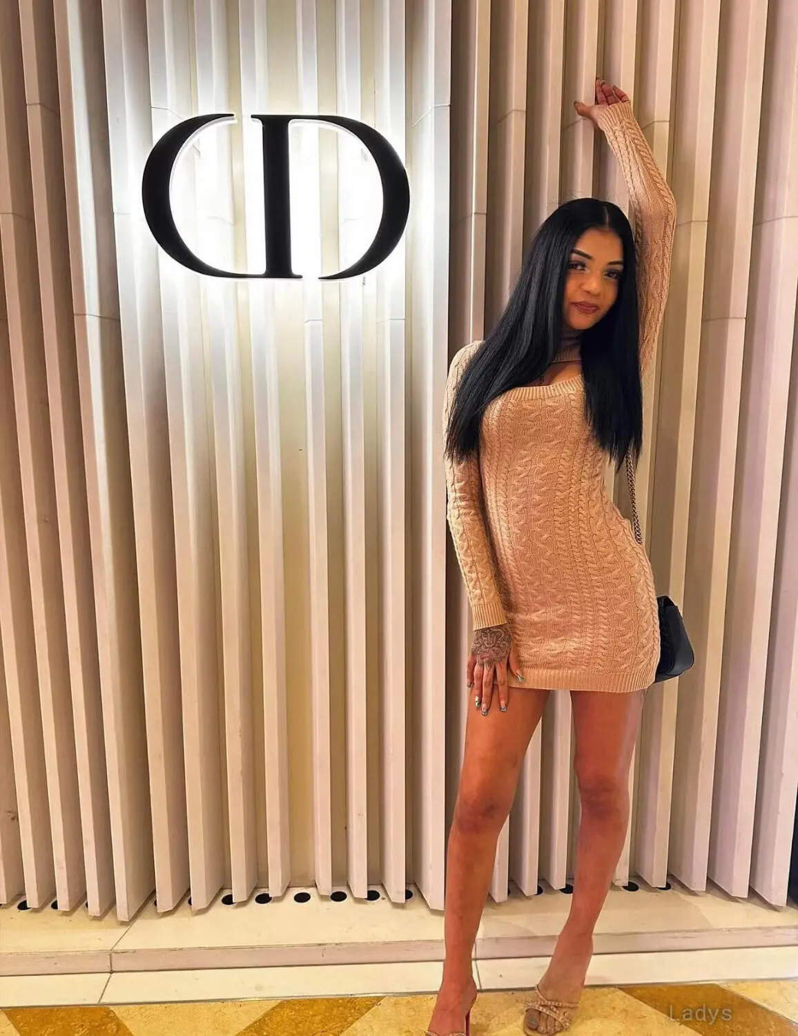 Buttersbabyy, 20 years beautiful nude Fresno escorts girl, height 162 sm, Weight 54 kg