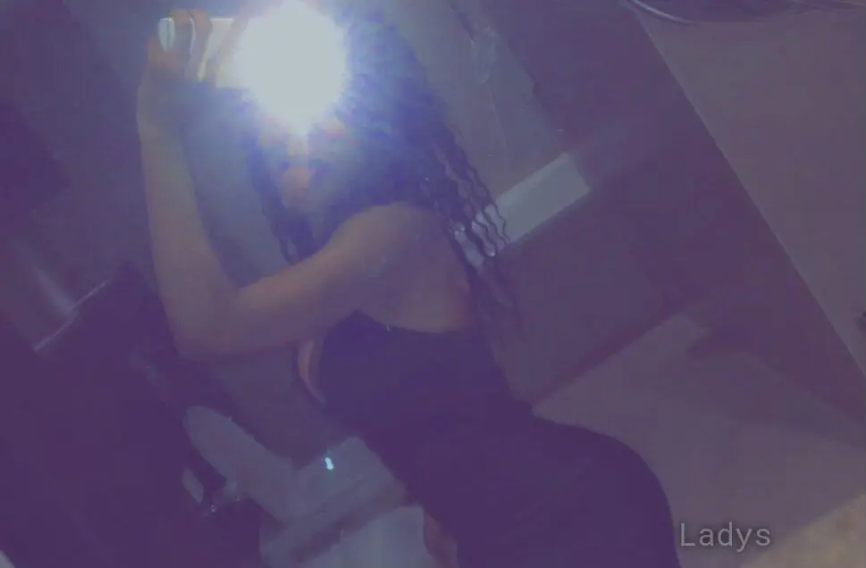 Erica, 24 years old Fujairah escort girl with big tits, height 156 sm, Weight kg