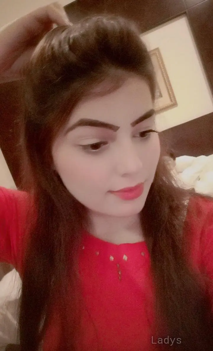 Harshika, 23 years old Fujairah escort girl with big tits, height 167 sm, Weight kg