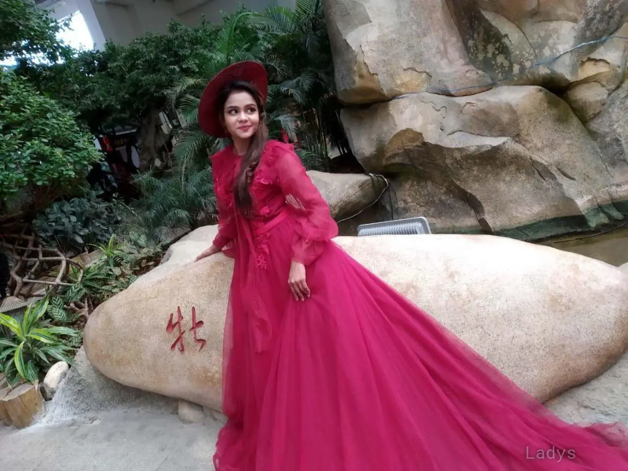 Sanjana, 21 years beautiful nude Fujairah escorts girl, height 167 sm, Weight kg
