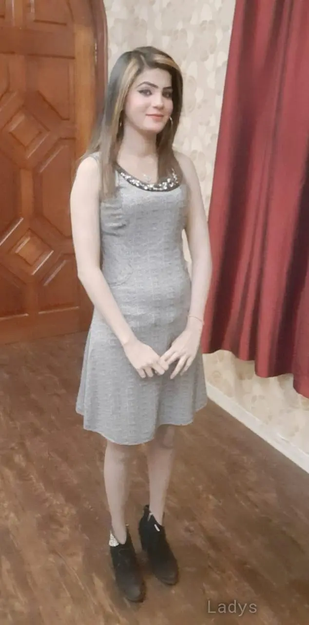 Soniya, 18 years beautiful nude Fujairah escorts girl, height 166 sm, Weight kg