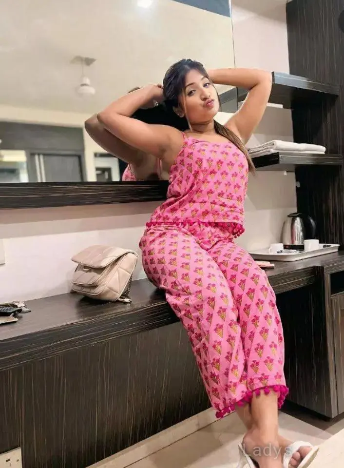 Priyanka, 22 years old Gandhidham escort girl with big tits, height 154 sm, Weight  kg