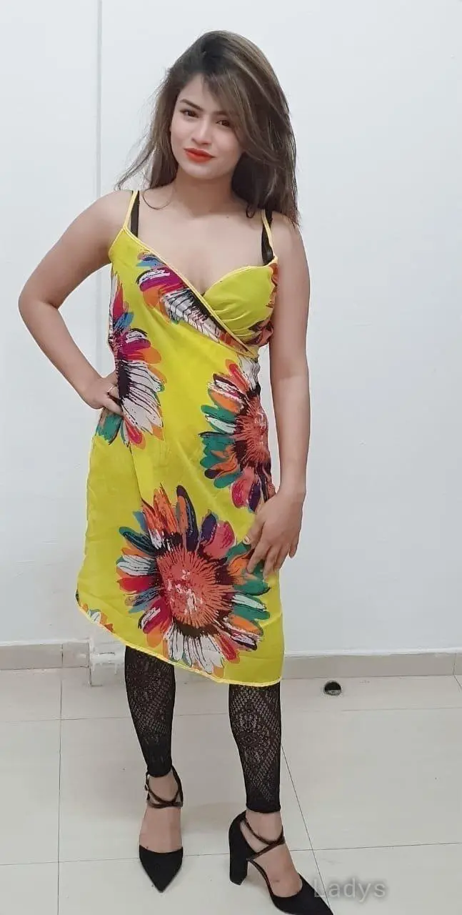 Reshma, 23 years beautiful nude Gangtok escorts girl, height 154 sm, Weight  kg