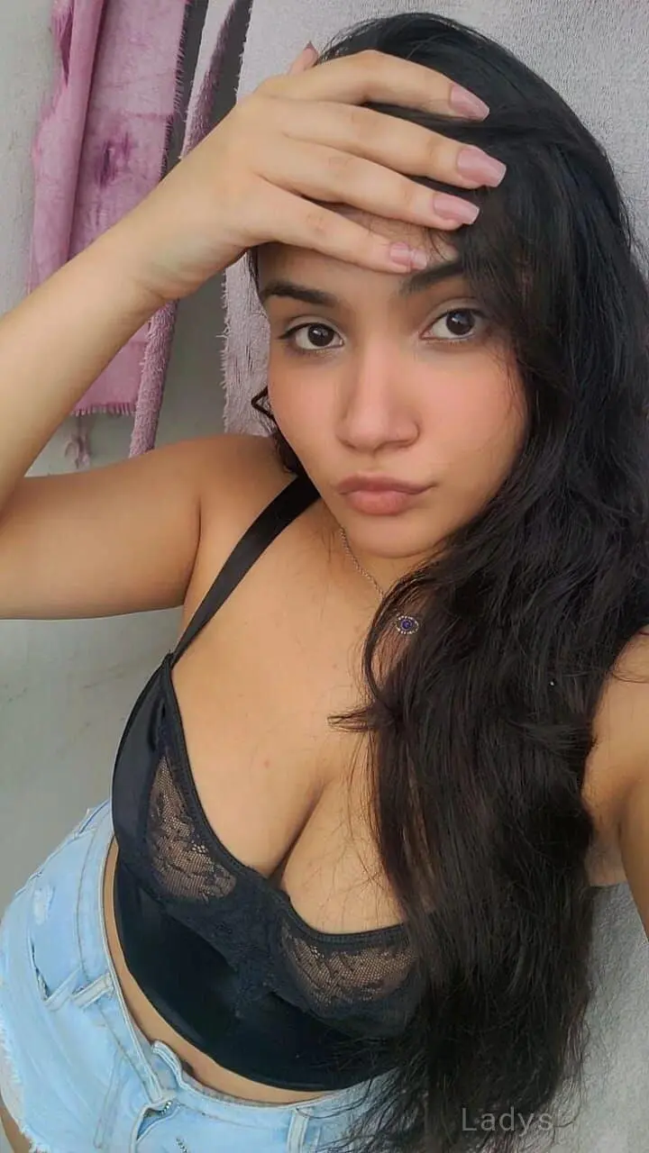 Ghaziabad escort service Dhruvi Reddy, years old Ghaziabad escort girl with big tits, height sm, Weight kg