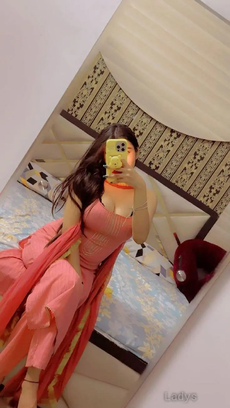 Kiran, 21 years beautiful nude Ghaziabad escorts girl, height  sm, Weight  kg