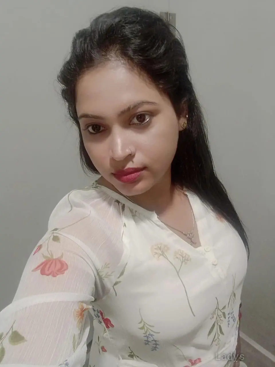 Ranya, 23 years beautiful nude Ghaziabad escorts girl, height 154 sm, Weight  kg