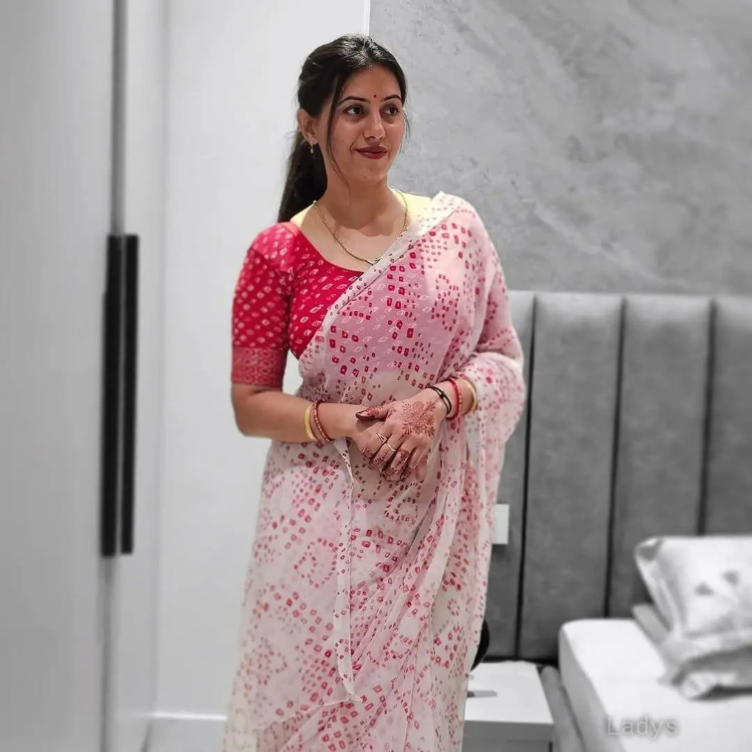 Rinku,  years beautiful nude Ghaziabad escorts girl, height  sm, Weight  kg