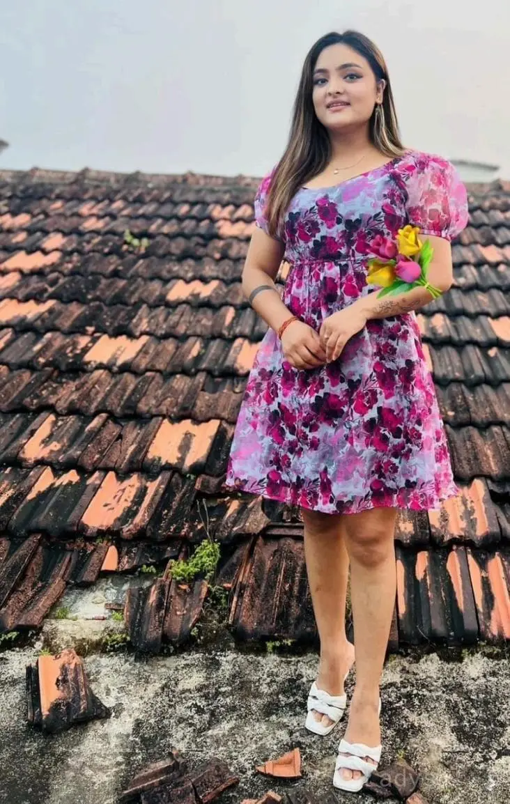 Soniya, 22 years old Goa escort girl with big tits, height 154 sm, Weight  kg