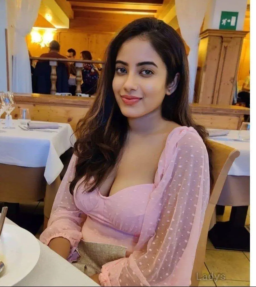 Kumari, 26 years beautiful nude Goa escorts girl, height 153 sm, Weight kg
