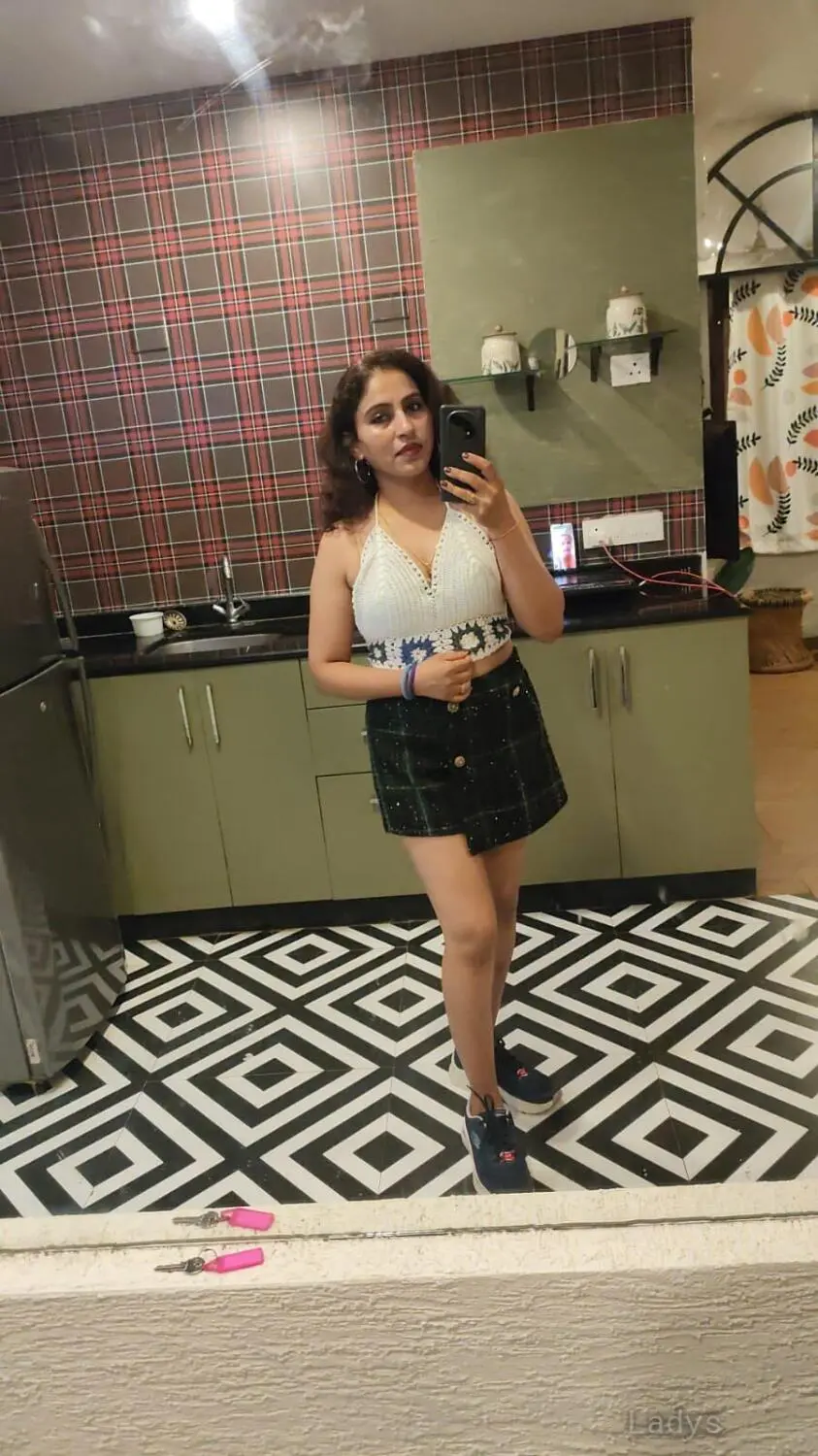 Mahi Sharma, years beautiful nude Goa escorts girl, height sm, Weight kg