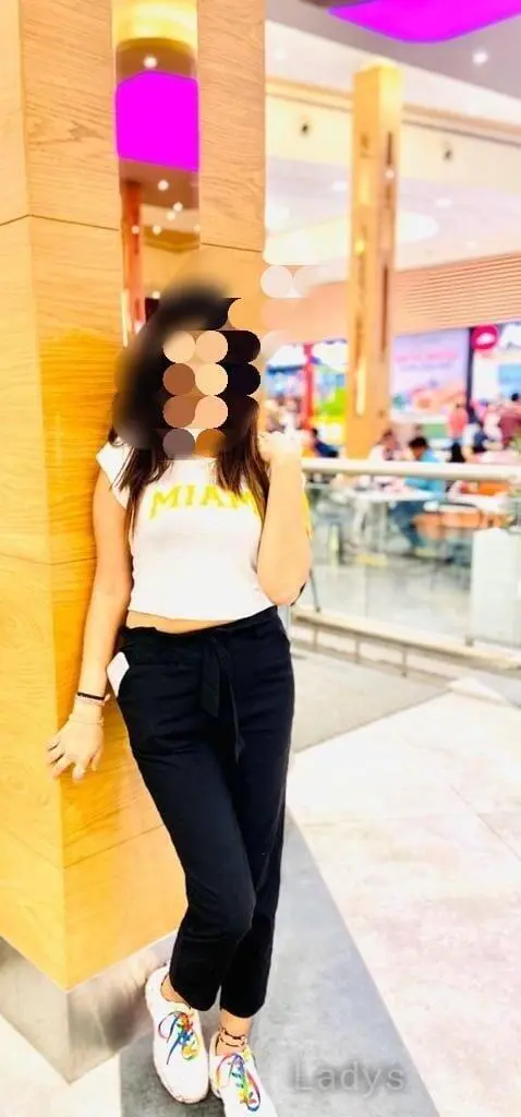 Milky, 23 years beautiful nude Goa escorts girl, height 154 sm, Weight  kg