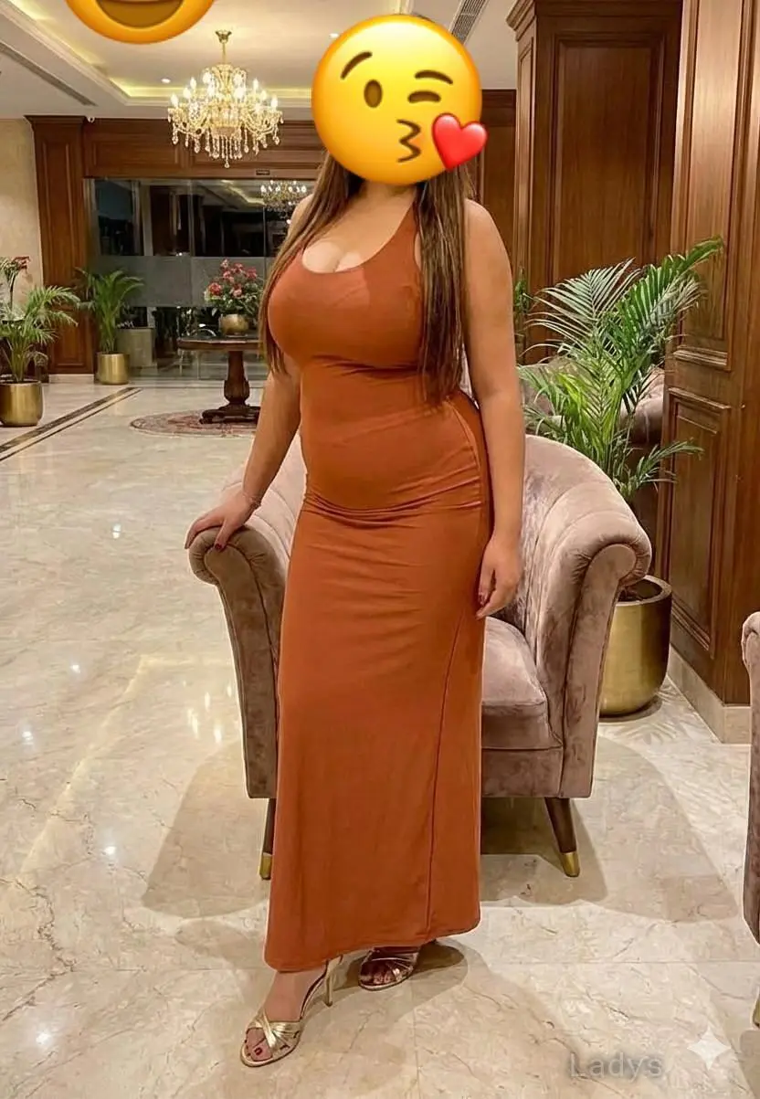 Trisha, 25 years beautiful nude Goa escorts girl, height 153 sm, Weight kg