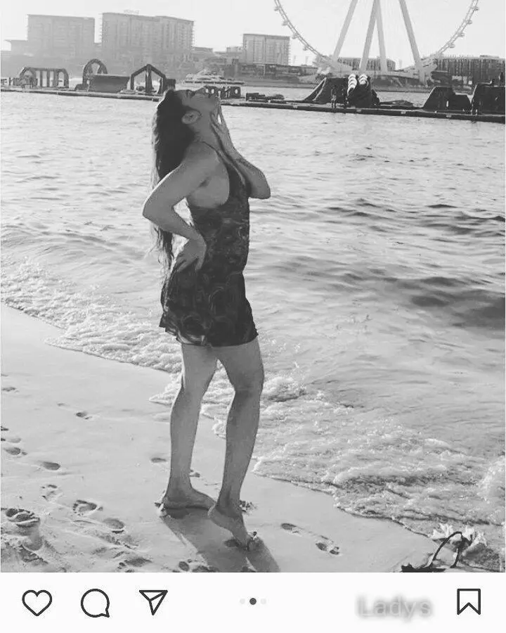 Trisha, 19 years beautiful nude Goa escorts girl, height 152 sm, Weight  kg
