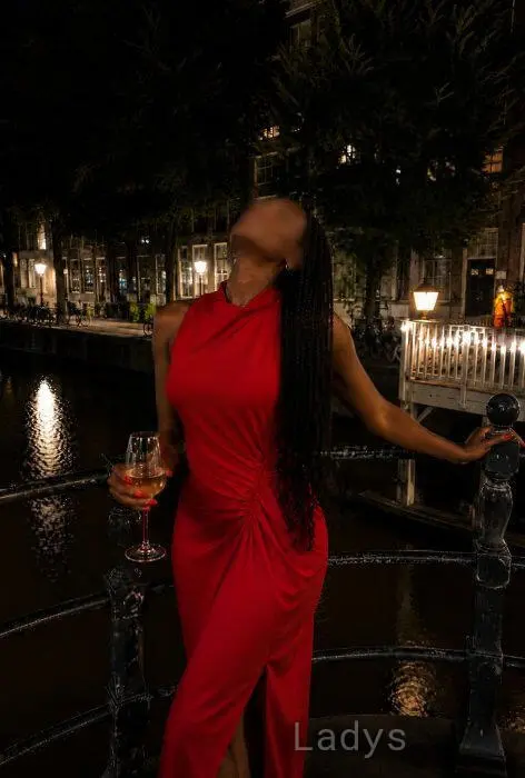 Ayanna, 26 years beautiful nude Grand Baie escorts girl, height 176 sm, Weight 75 kg