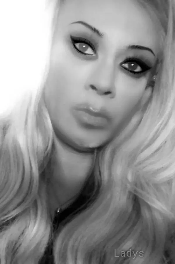 Michell, 40 years beautiful nude Guadalajara escorts girl, height 162 sm, Weight 70 kg