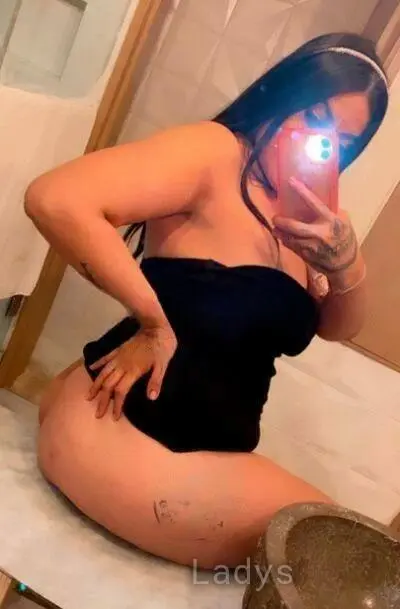 Ximena, 23 years beautiful nude Guadalajara escorts girl, height 162 sm, Weight 67 kg