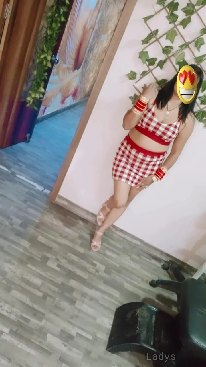 Ankita, 28 years old Gurgaon escort girl with big tits, height 170 sm, Weight  kg