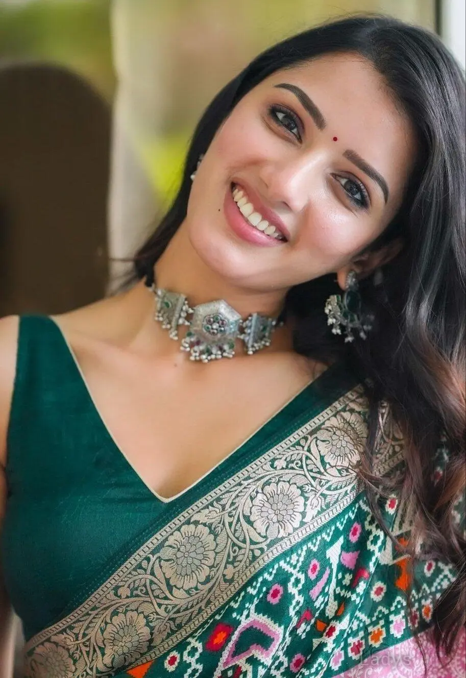 Anshika, 24 years old Gurgaon escort girl with big tits, height 166 sm, Weight  kg