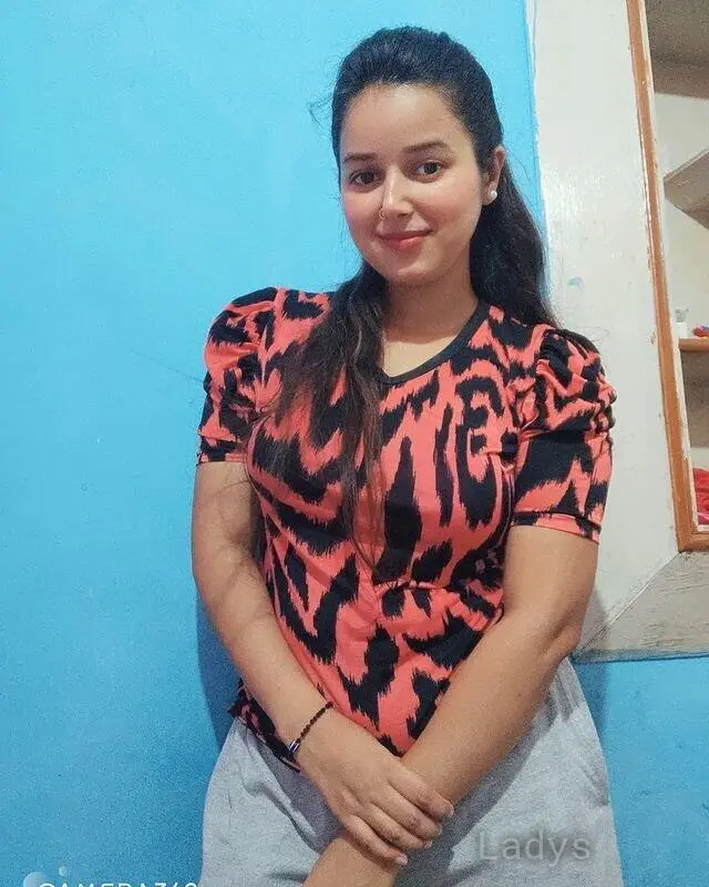 Gurgaon, 22 years old Gurgaon escort girl with big tits, height 151 sm, Weight kg