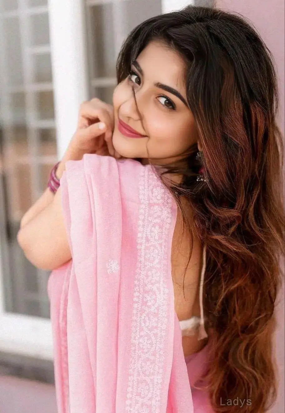 Riyaa, 24 years old Gurgaon escort girl with big tits, height 165 sm, Weight kg