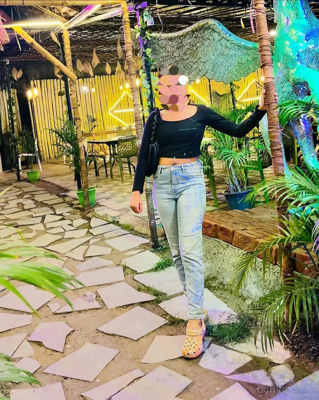 1k only cam sssion sex chat fullsatiyfay,  years beautiful nude Gurgaon escorts girl, height  sm, Weight  kg