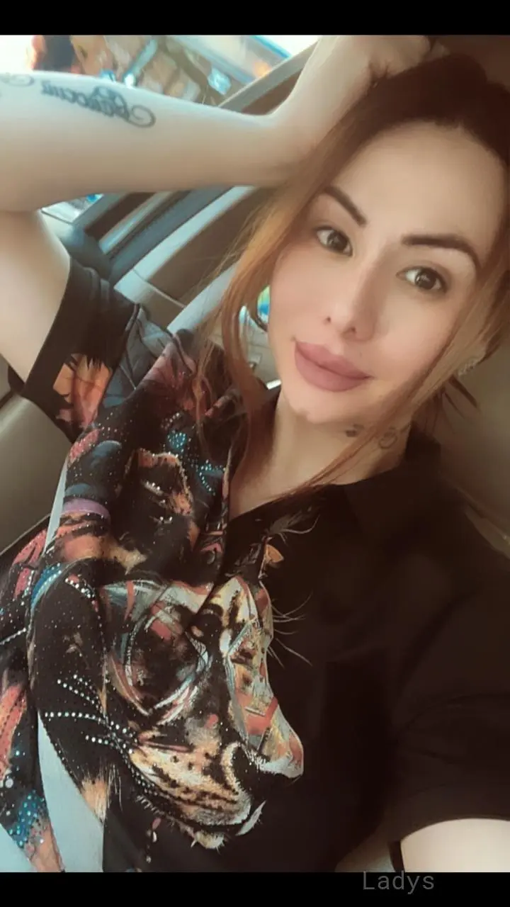 Niki, years beautiful nude Gurgaon escorts girl, height sm, Weight kg
