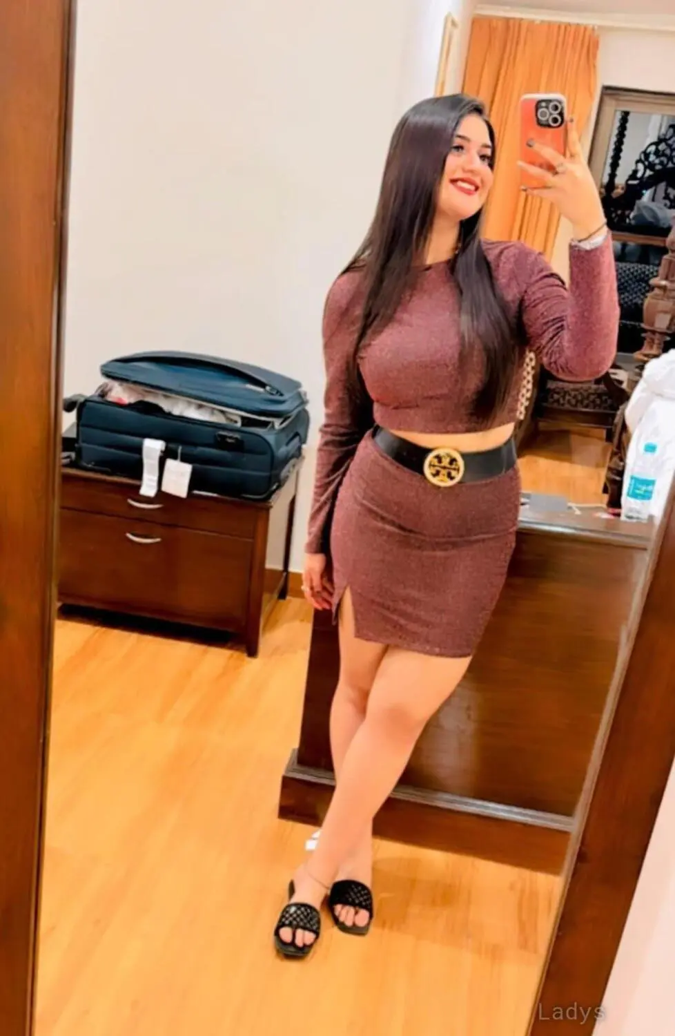 Rashmi, 22 years beautiful nude Gurgaon escorts girl, height 167 sm, Weight  kg
