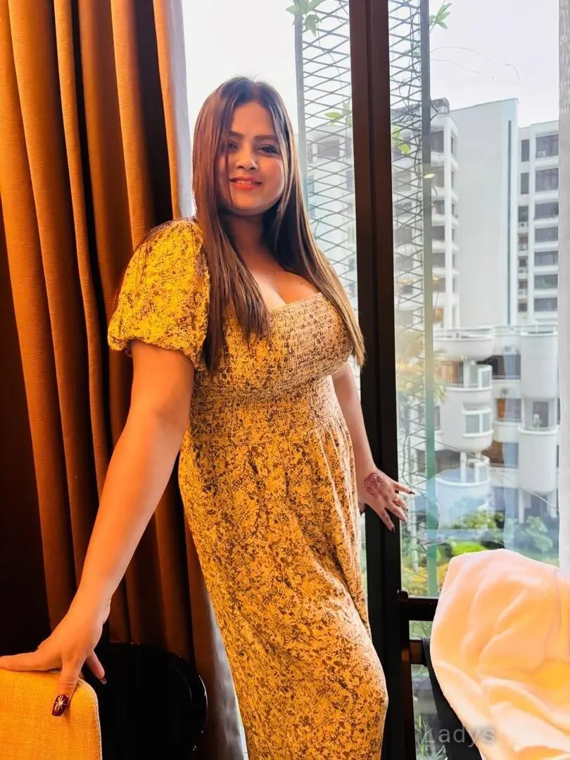 Rinku,  years beautiful nude Gurgaon escorts girl, height  sm, Weight  kg