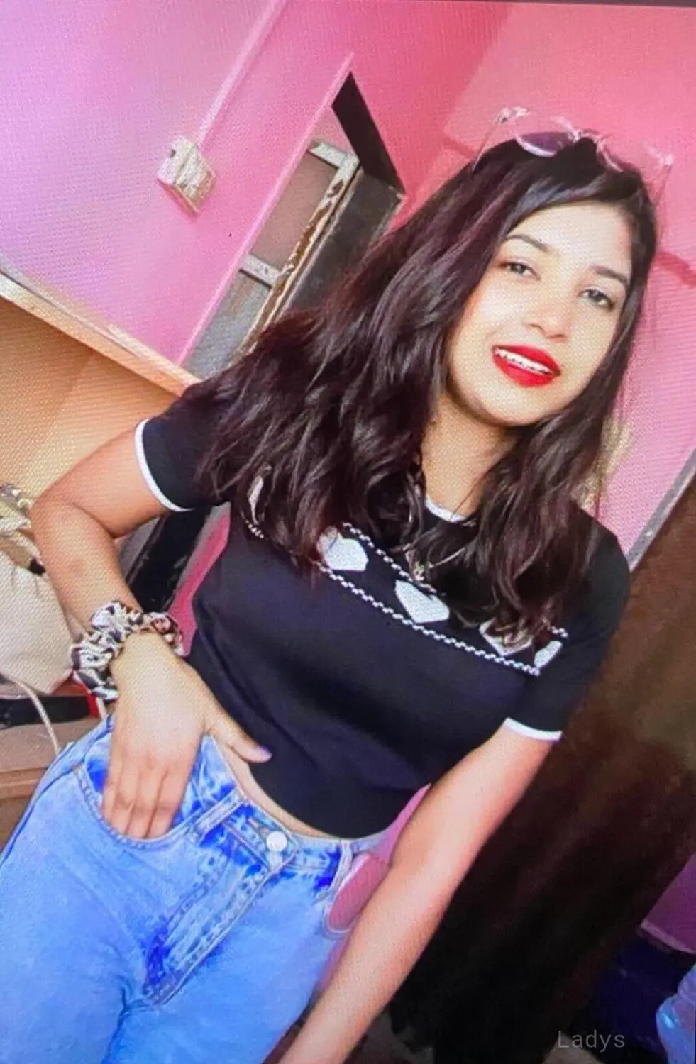 Salu, 24 years beautiful nude Gurgaon escorts girl, height 165 sm, Weight  kg