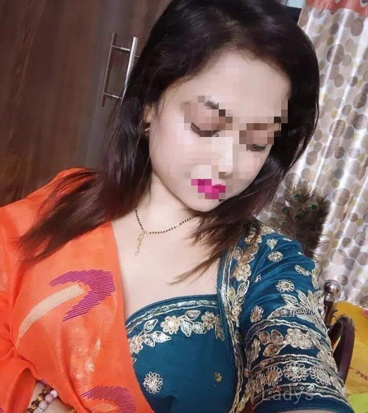 Sunita, 28 years beautiful nude Gurgaon escorts girl, height 154 sm, Weight kg