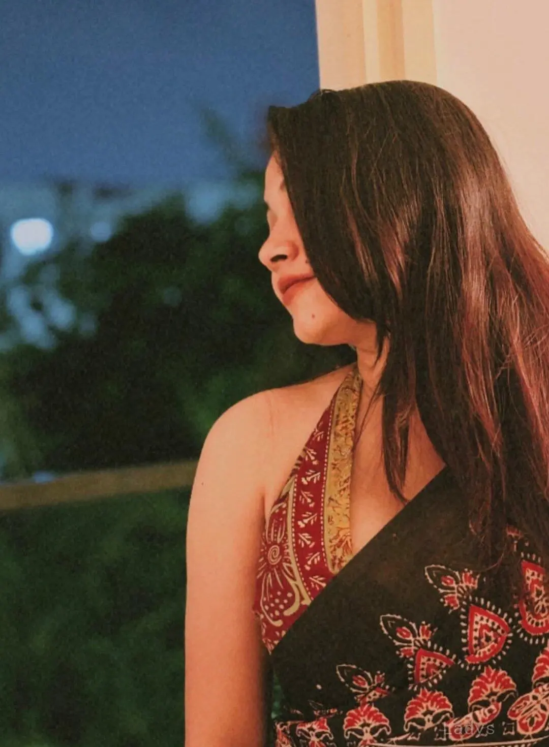 Shweta, 21 years beautiful nude Guwahati escorts girl, height 160 sm, Weight  kg