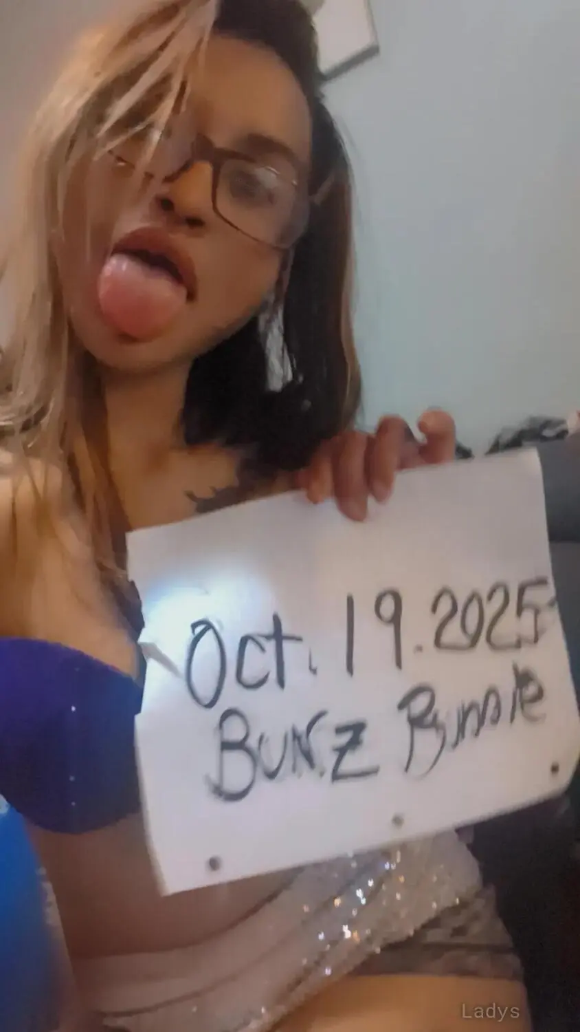 Bunz, 28 years beautiful nude Halifax escorts girl, height 162 sm, Weight 63 kg