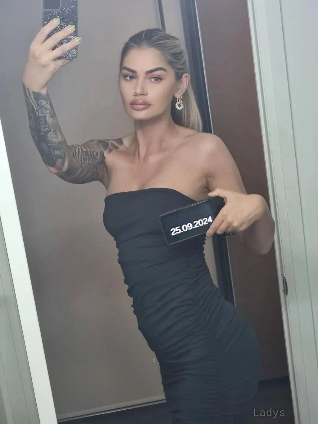 Ivana, 26 years beautiful nude Halifax escorts girl, height 171 sm, Weight 56 kg