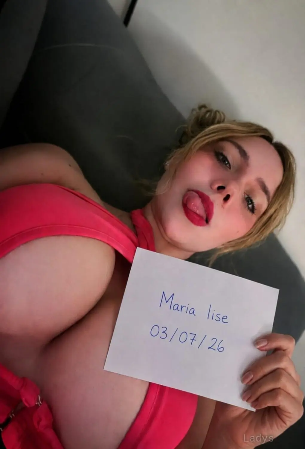 Maria lise, 25 years beautiful nude Hamburg escorts girl, height 168 sm, Weight 67 kg