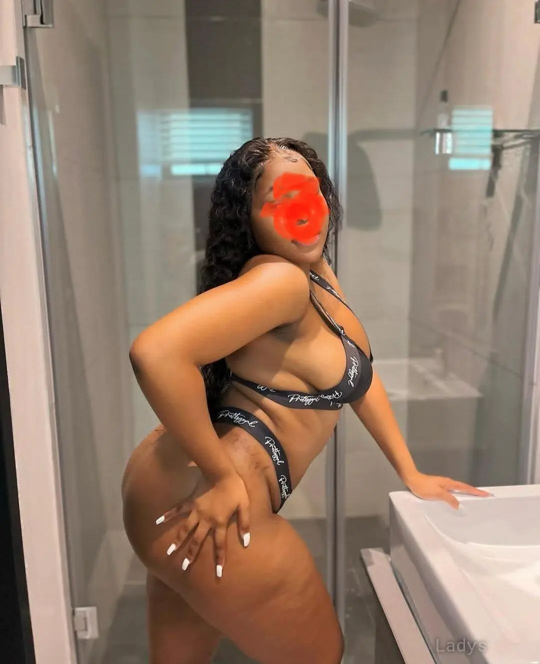 Sherry, 28 years beautiful nude Hangzhou escorts girl, height 154 sm, Weight  kg