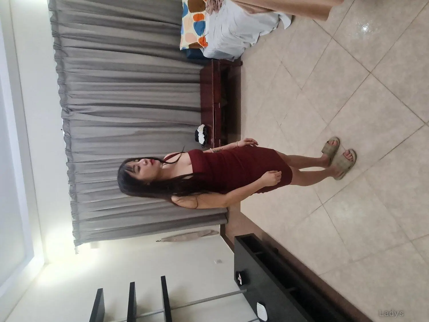 Tata, 25 years beautiful nude Hanoi escorts girl, height 165 sm, Weight kg