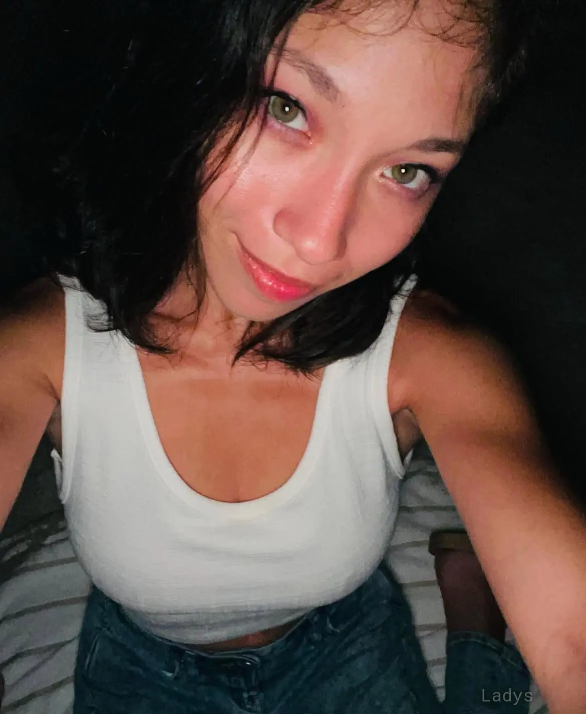 Julie bigeun, 26 years beautiful nude Harrisburg escorts girl, height 171 sm, Weight 42 kg