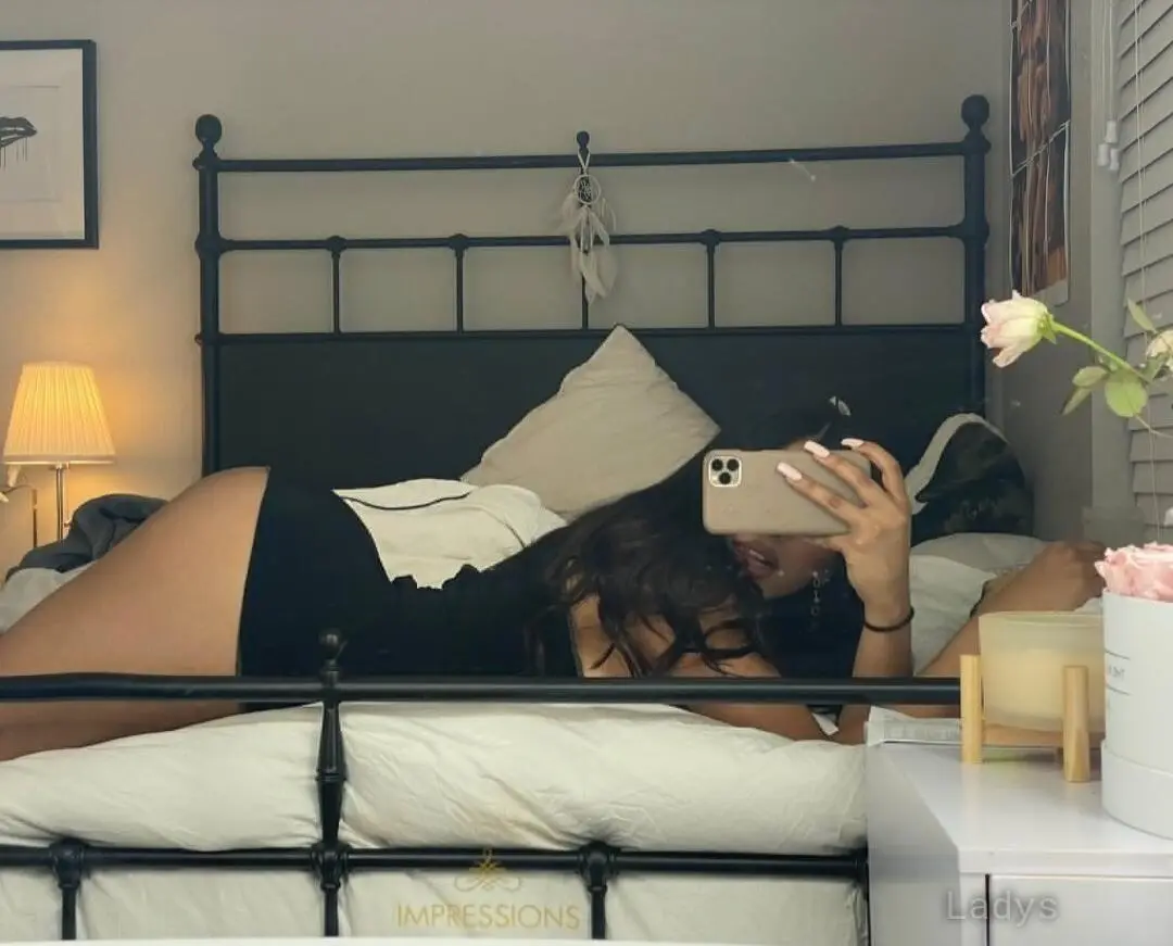Am available for fresh kiss and sex, 27 years beautiful nude Heathrow escorts girl, height 167 sm, Weight 73 kg