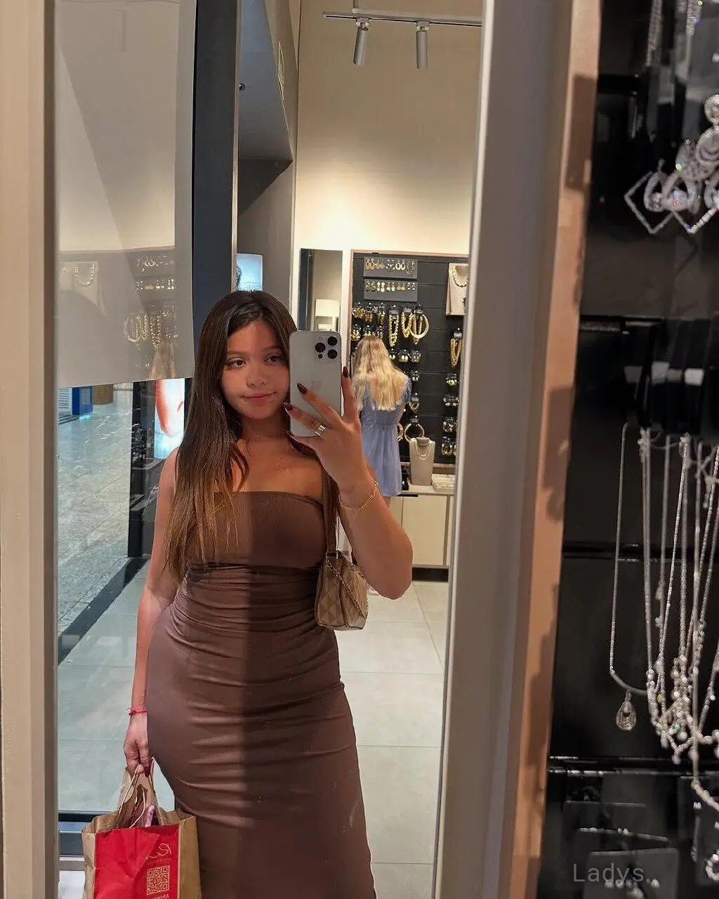 Lena, 26 years beautiful nude Heathrow escorts girl, height 162 sm, Weight 88 kg