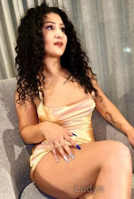 Ariana, 24 years beautiful nude Helsinki escorts girl, height 161 sm, Weight 70 kg