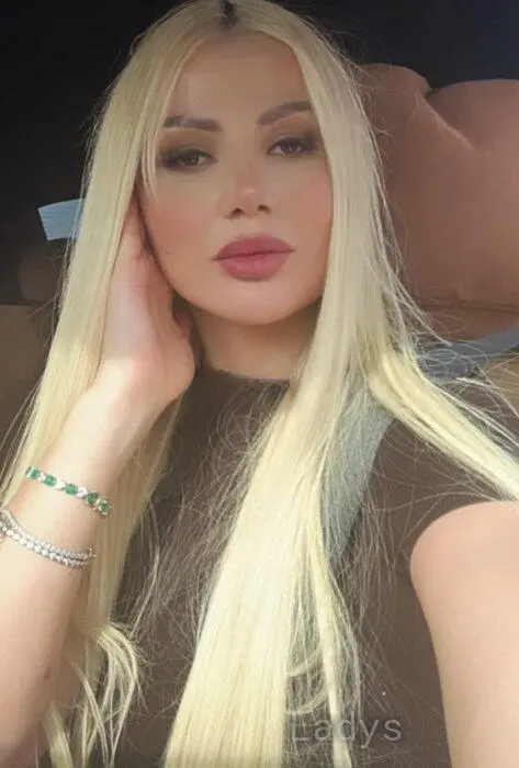 Mia, 24 years beautiful nude Helsinki escorts girl, height 172 sm, Weight 64 kg